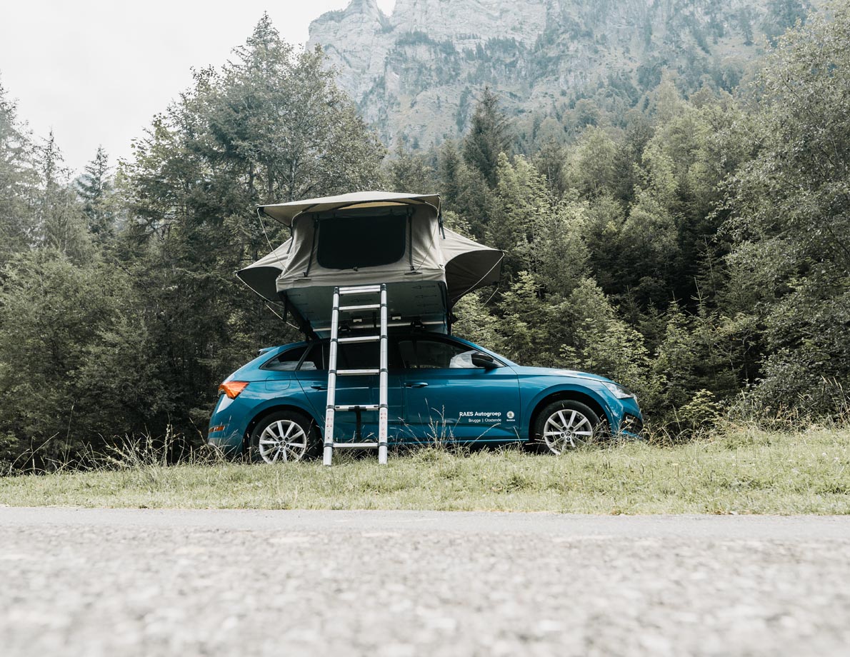 A stylish and compact rooftop tent - the 140S