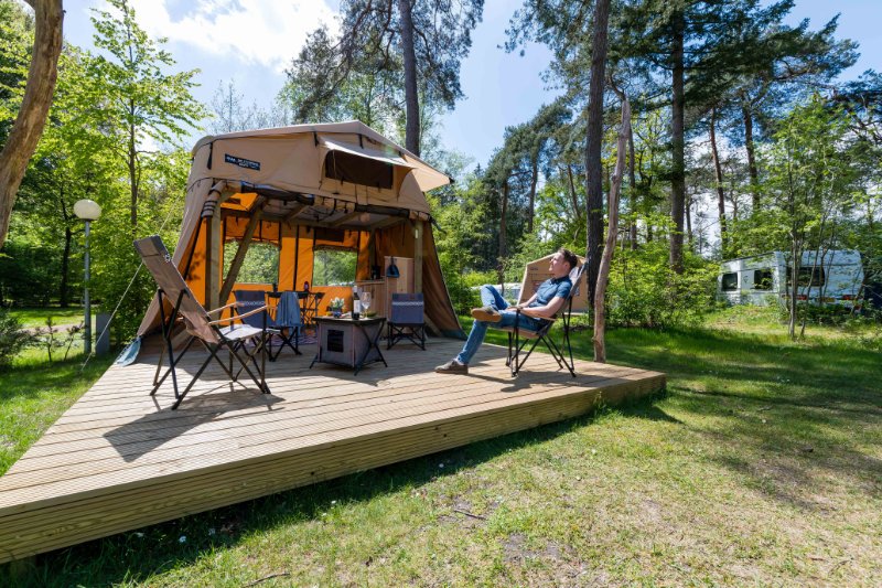 https://8987580.fs1.hubspotusercontent-na1.net/hubfs/8987580/Website%202023/Producten/Tents/Sky%20Lodge/DTBD%20Sky%20Lodge%20(2)-1.jpg