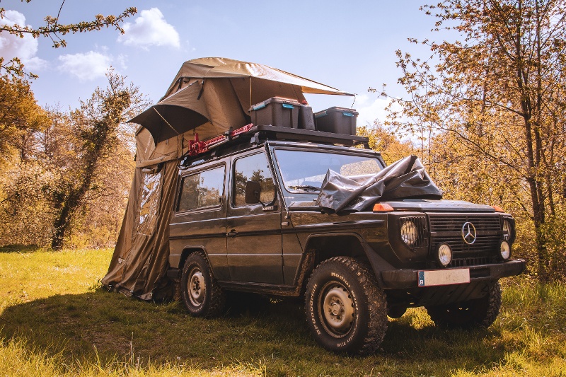 daktent op een 4x4 jeep daktent op een 4x4 jeep